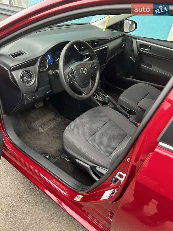 Седан Toyota Corolla 2017 в Тернополе фото 9 Седан Toyota Corolla 2017 в Тернополе