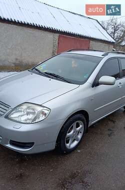 Универсал Toyota Corolla 2004 в Новгород-Северском