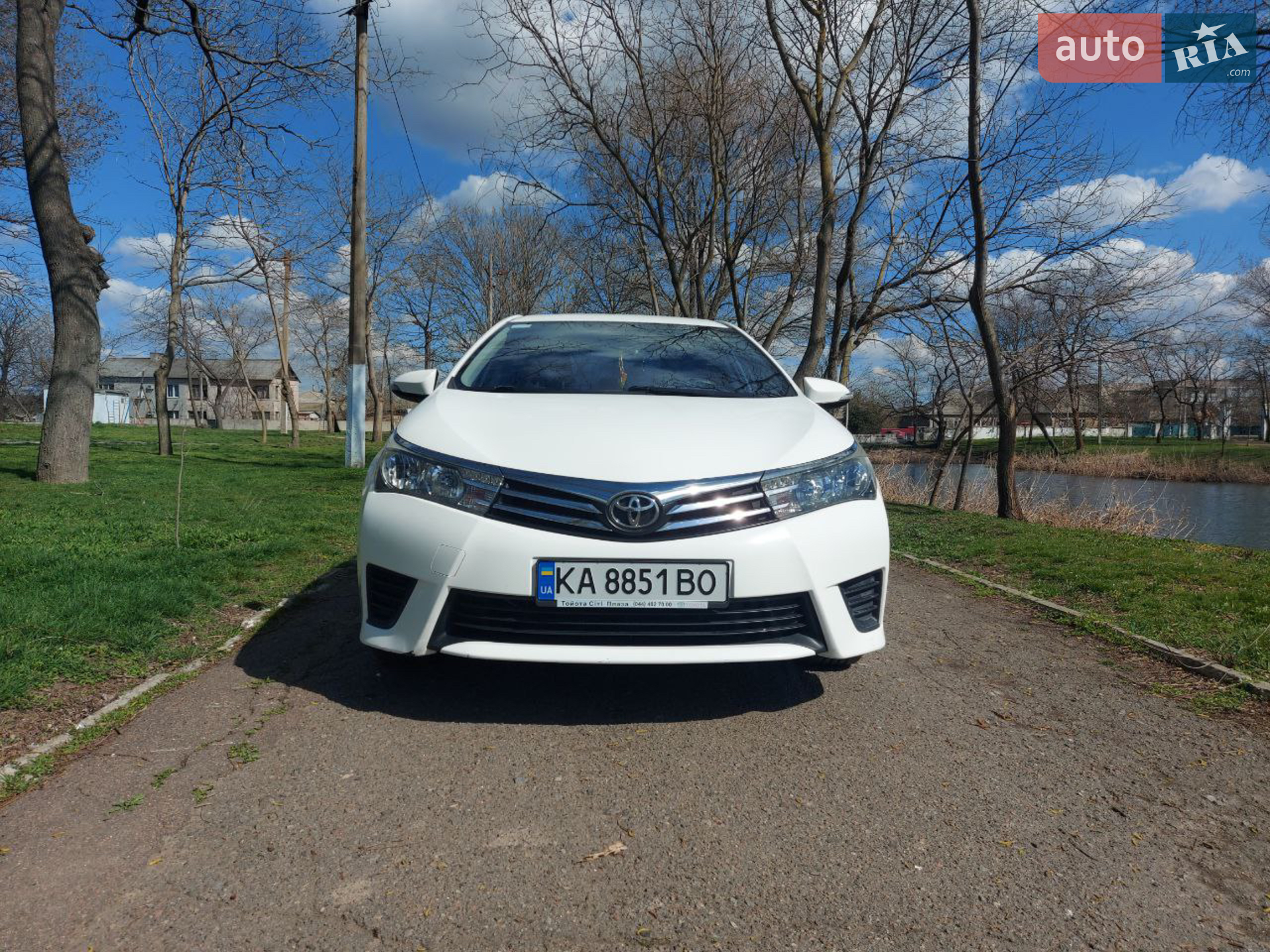 2013 Toyota Corolla - мініатюра 2