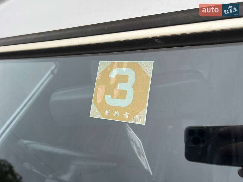 Седан Toyota Corolla 1984 в Овідіополі