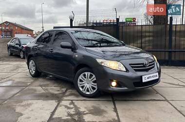 Седан Toyota Corolla 2008 в Киеве