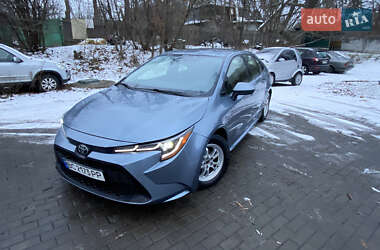 Седан Toyota Corolla 2019 в Киеве