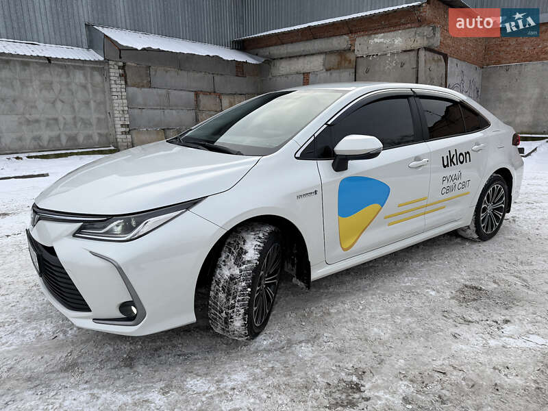 Седан Toyota Corolla 2020 в Києві