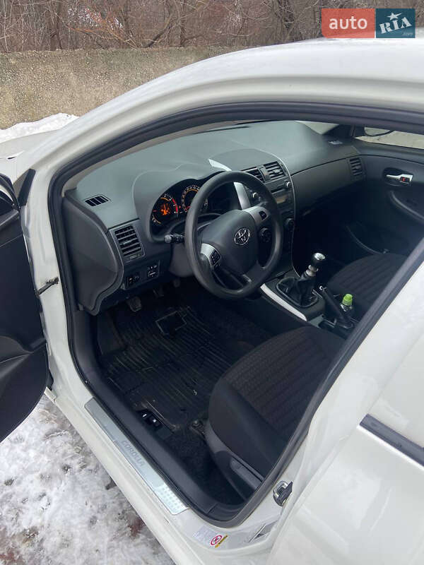 Седан Toyota Corolla 2012 в Белой Церкви фото 13 Седан Toyota Corolla 2012 в Белой Церкви
