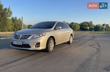Седан Toyota Corolla 2012 в Конотопе