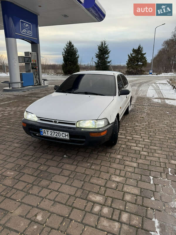 Хэтчбек Toyota Corolla 1993 в Ивано-Франковске фото Хэтчбек Toyota Corolla 1993 в Ивано-Франковске