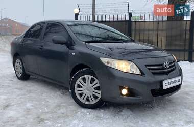 Седан Toyota Corolla 2008 в Киеве