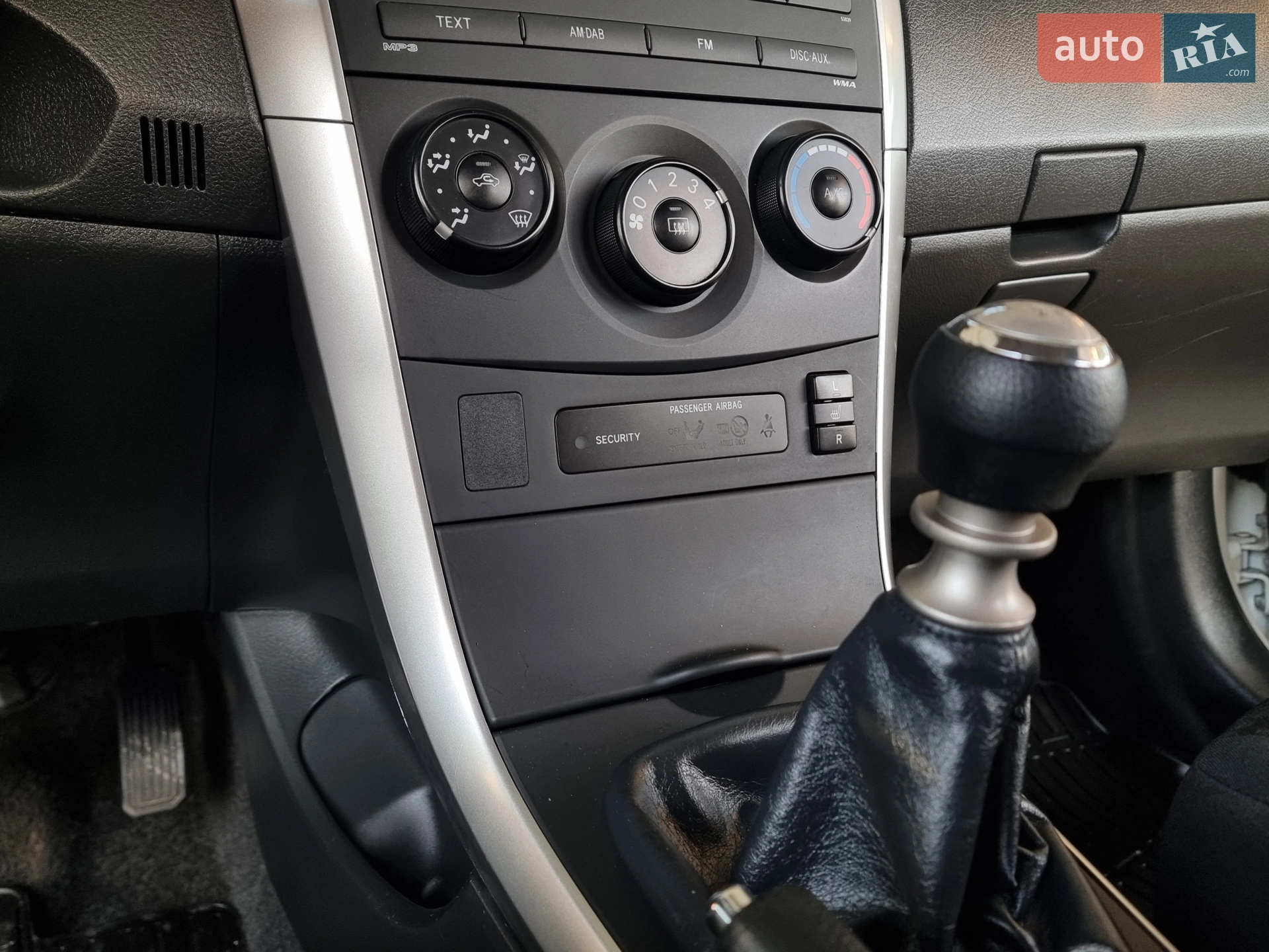2011 Toyota Corolla - мініатюра 51