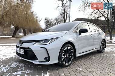 Седан Toyota Corolla 2021 в Кривому Розі