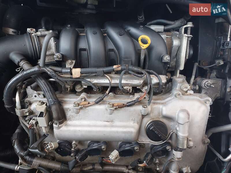 Седан Toyota Corolla 2008 в Черновцах