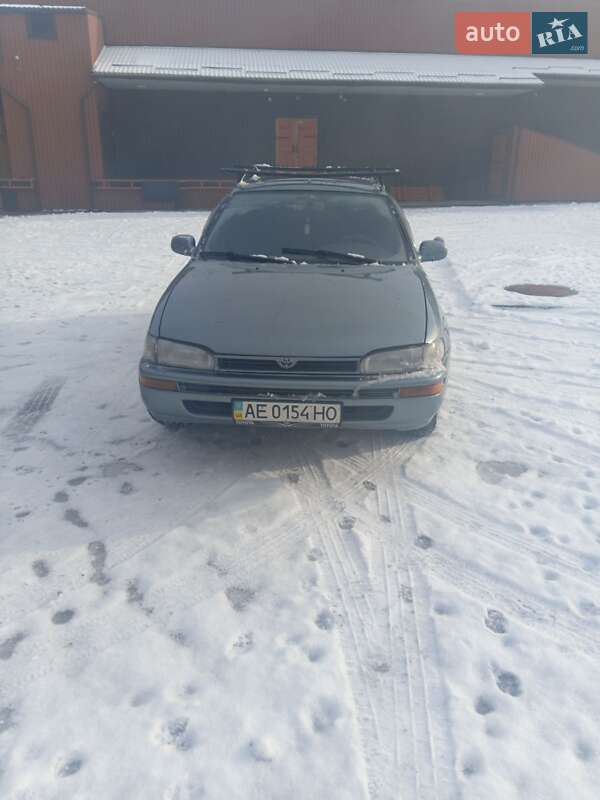 Лифтбек Toyota Corolla 1993 в Днепре фото 3 Лифтбек Toyota Corolla 1993 в Днепре