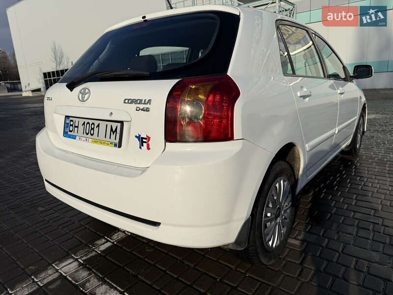 Хэтчбек Toyota Corolla 2005 в Одессе