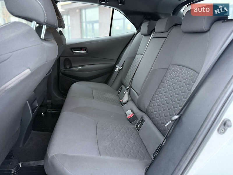 Хэтчбек Toyota Corolla 2021 в Городке