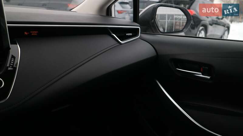 Седан Toyota Corolla 2021 в Киеве