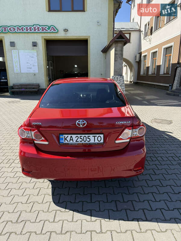 Седан Toyota Corolla 2012 в Львове фото 10 Седан Toyota Corolla 2012 в Львове