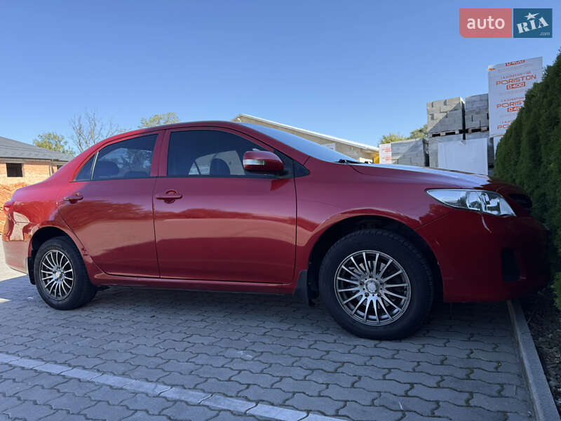 Седан Toyota Corolla 2012 в Львове фото 55 Седан Toyota Corolla 2012 в Львове