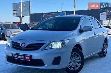 Седан Toyota Corolla 2011 в Львові