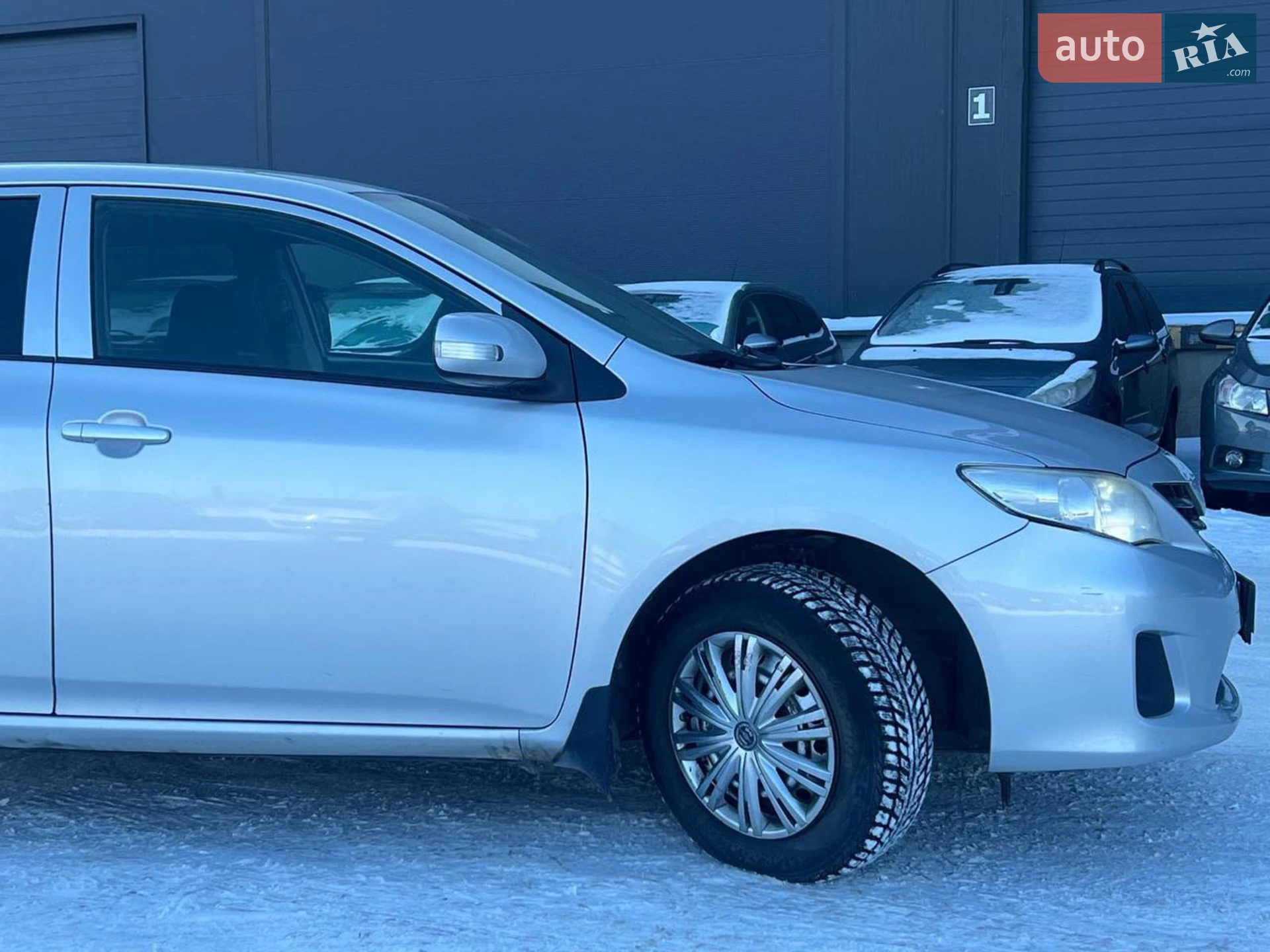 2011 Toyota Corolla - мініатюра 12