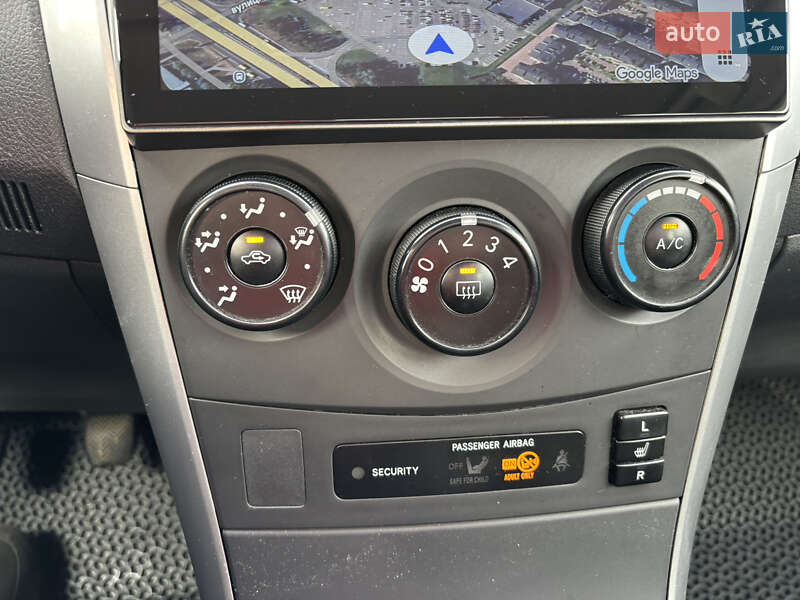 Седан Toyota Corolla 2011 в Киеве фото 16 Седан Toyota Corolla 2011 в Киеве