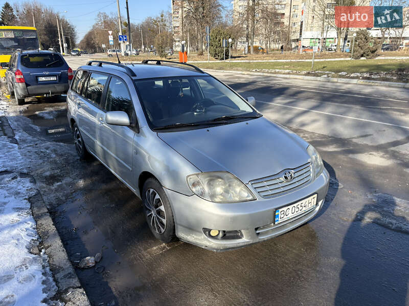 Универсал Toyota Corolla 2004 в Львове