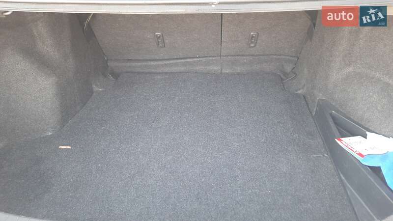 Седан Toyota Corolla 2008 в Києві