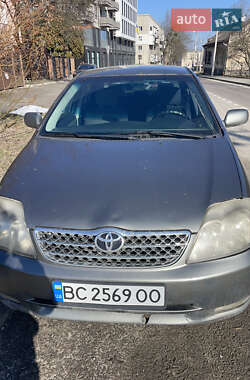 Седан Toyota Corolla 2002 в Львове