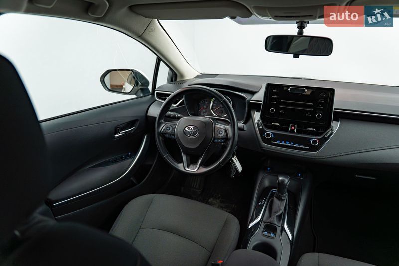 Седан Toyota Corolla 2020 в Киеве