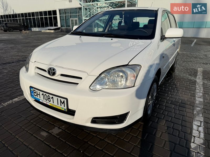 Хетчбек Toyota Corolla 2005 в Одесі