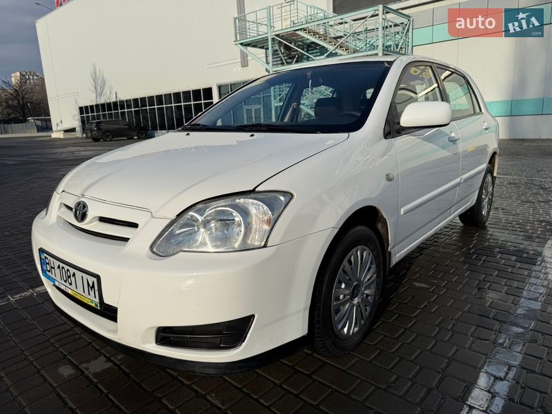 Хетчбек Toyota Corolla 2005 в Одесі