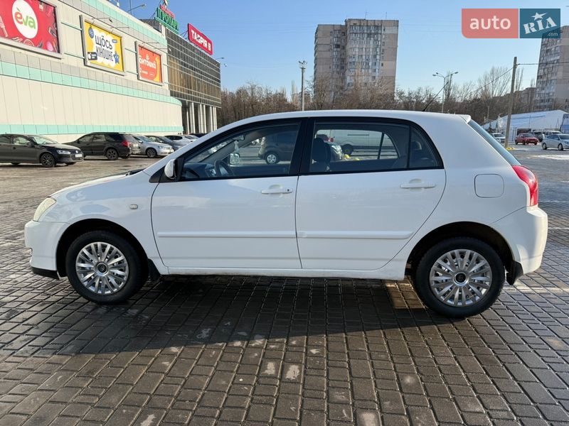 Хетчбек Toyota Corolla 2005 в Одесі