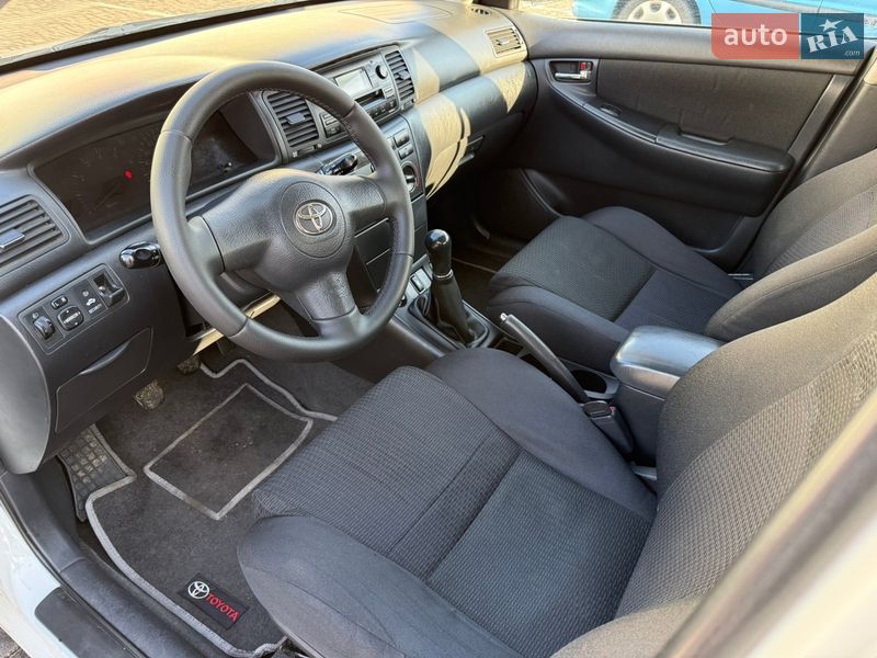 Хетчбек Toyota Corolla 2005 в Одесі