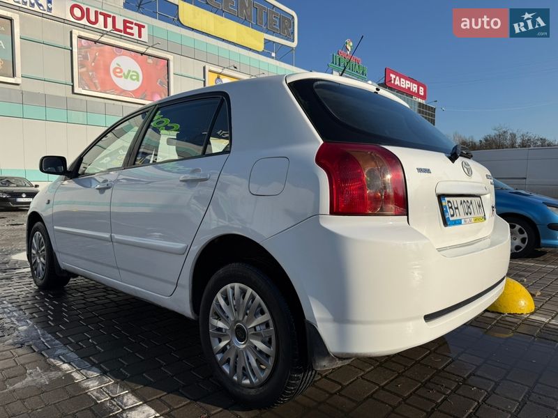 Хетчбек Toyota Corolla 2005 в Одесі