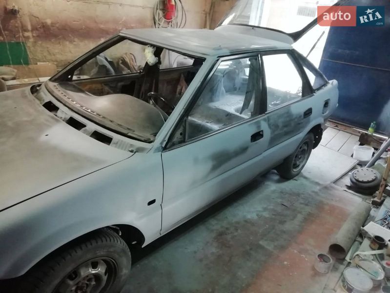 Лифтбек Toyota Corolla 1987 в Клавдиевом-Тарасове