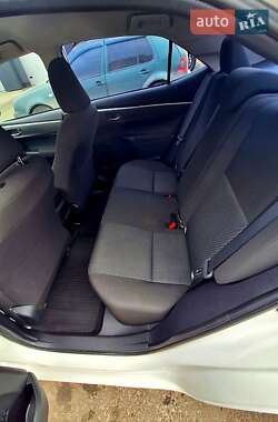 Седан Toyota Corolla 2014 в Харкові