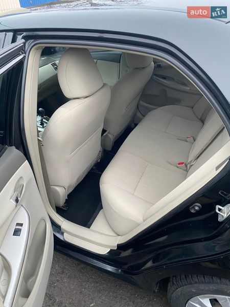 Седан Toyota Corolla 2008 в Полтаве