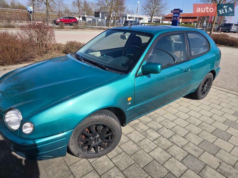 Хэтчбек Toyota Corolla 1997 в Ивано-Франковске