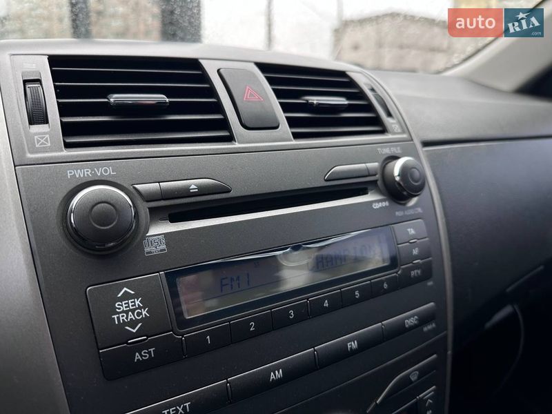 Седан Toyota Corolla 2007 в Києві