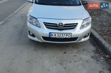 Седан Toyota Corolla 2007 в Києві