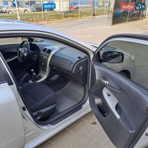 Седан Toyota Corolla 2007 в Одессе