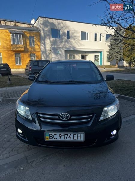 Седан Toyota Corolla 2008 в Стрию