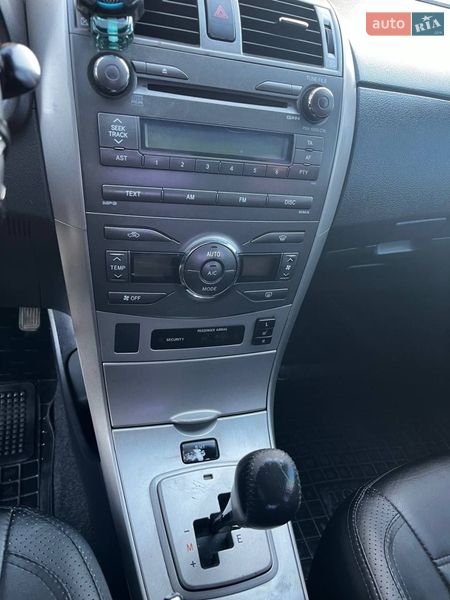 Седан Toyota Corolla 2008 в Стрию