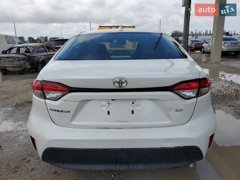 Седан Toyota Corolla 2023 в Хмельницком