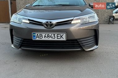 Седан Toyota Corolla 2017 в Києві
