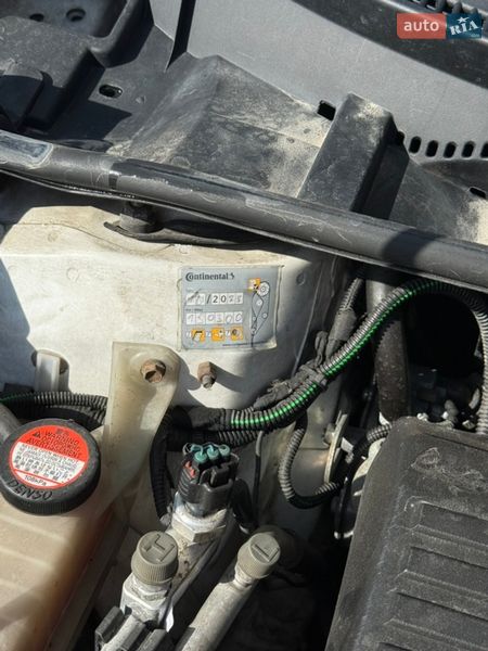 Седан Toyota Corolla 2017 в Деражне