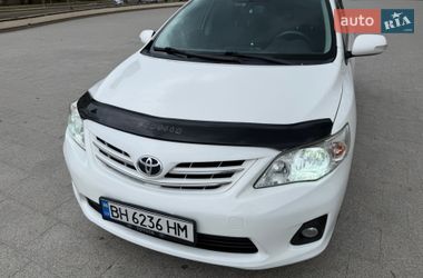Седан Toyota Corolla 2013 в Одесі
