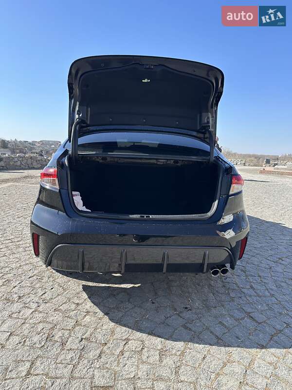 Седан Toyota Corolla 2024 в Білій Церкві