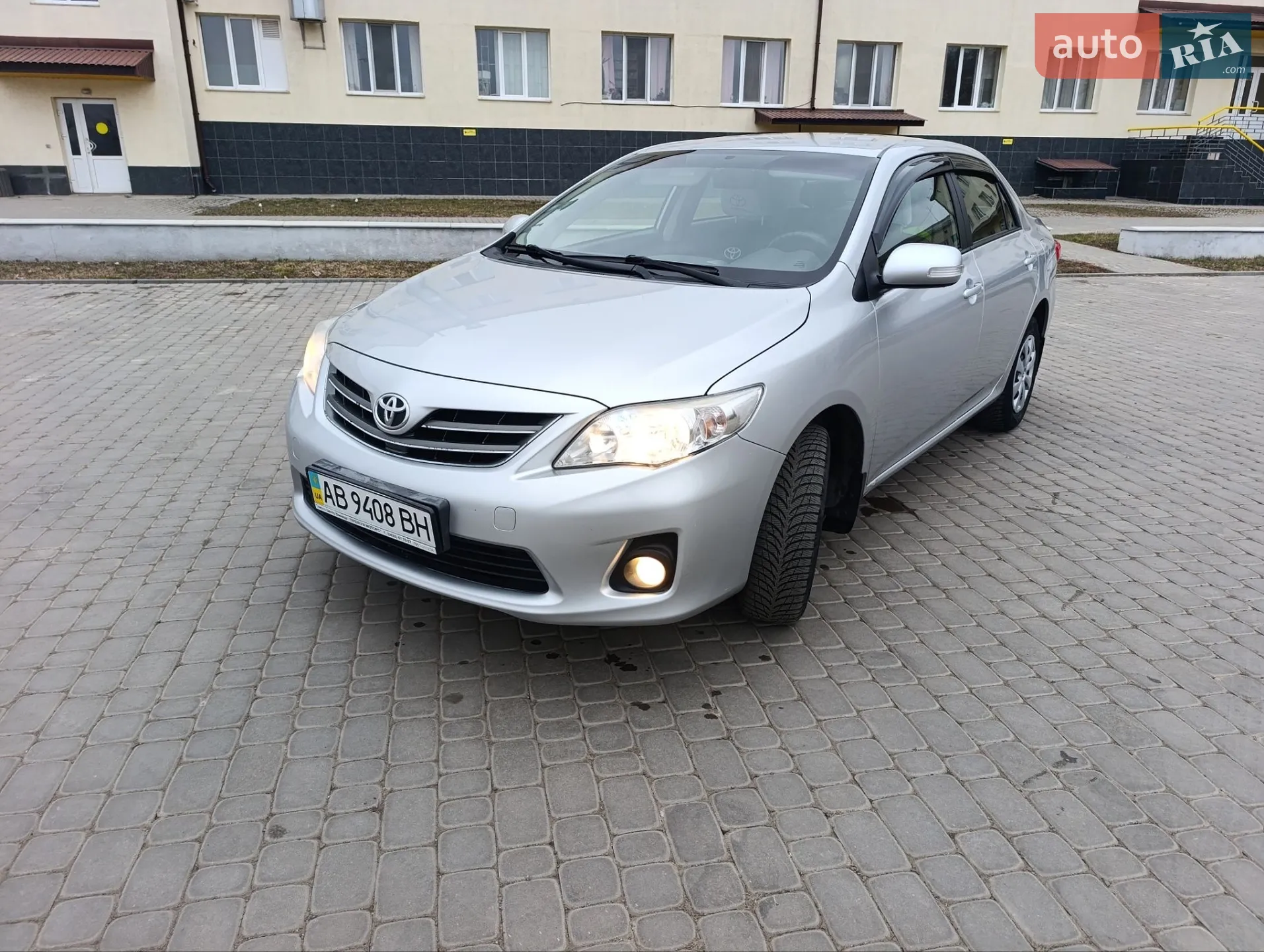 2010 Toyota Corolla - мініатюра 26