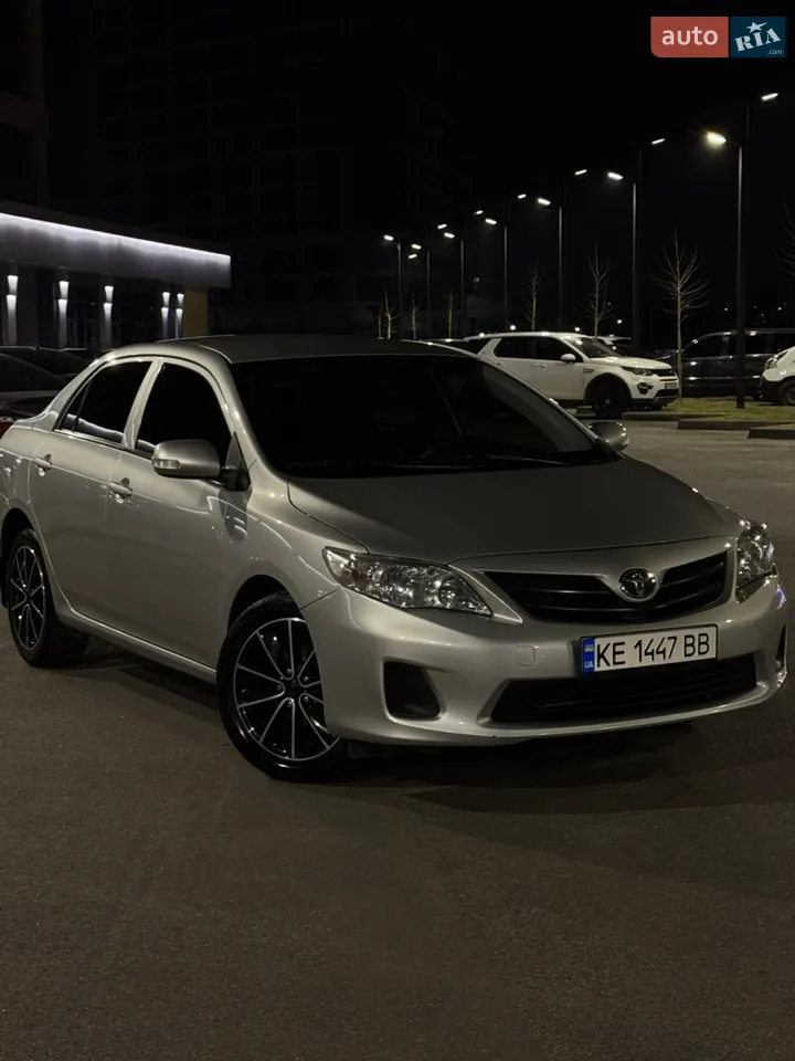 2011 Toyota Corolla - мініатюра 21
