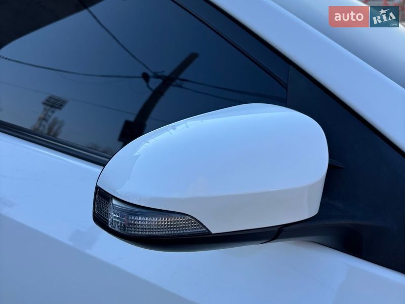 Седан Toyota Corolla 2017 в Миколаєві