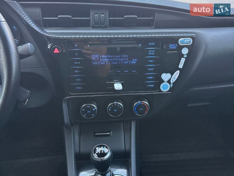 Седан Toyota Corolla 2017 в Миколаєві